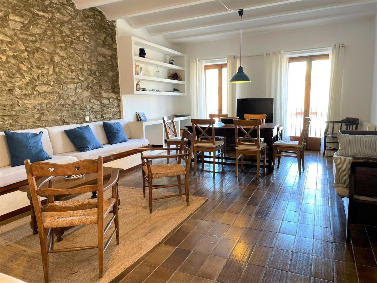 Unio - Apartamento En El Casco Antiguo Cadaqués Buitenkant foto